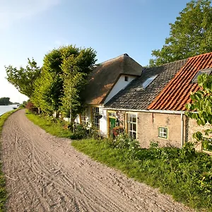 Rechthuis Van Zouteveen Couette-café